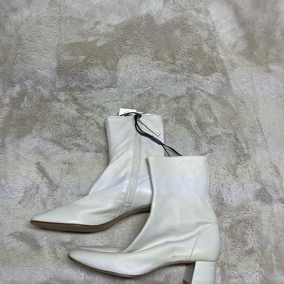 ZARA White Leather Booties - Picture 3 of 6